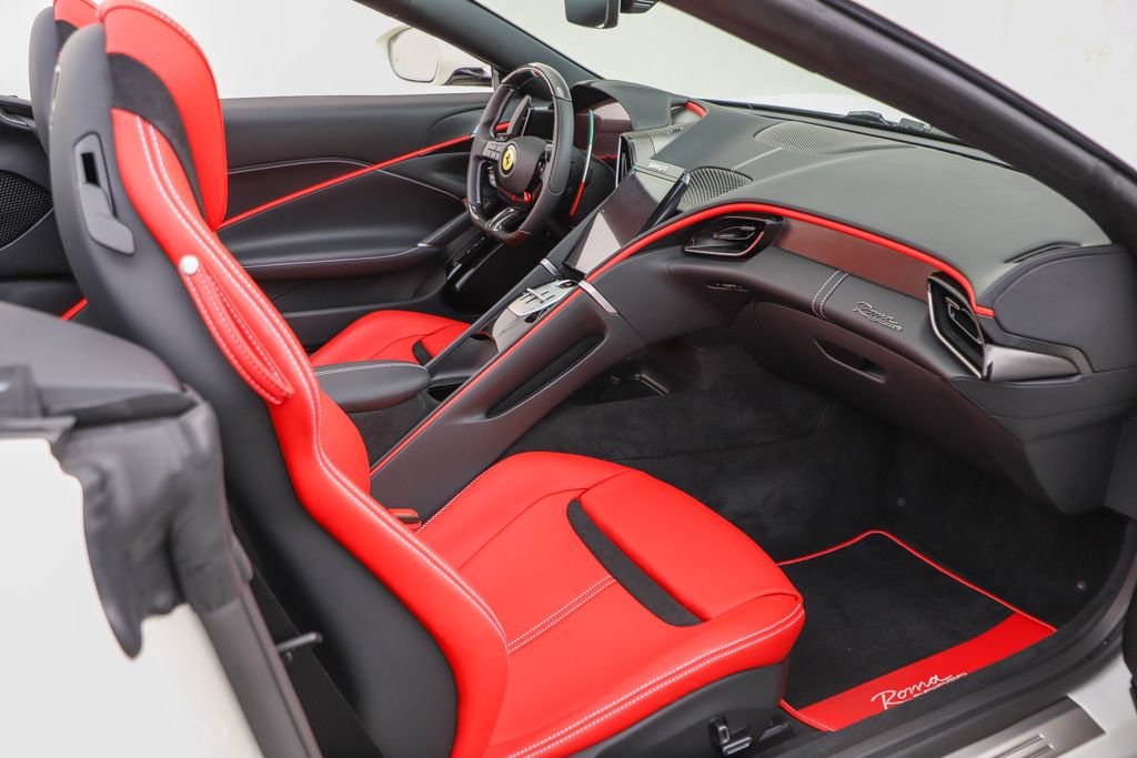 Certified 2026 Ferrari Roma Spider RWD image 28