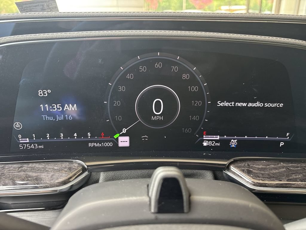 Certified 2023 Cadillac Escalade Premium Luxury w/ Performance Package AWD/4WD image 11