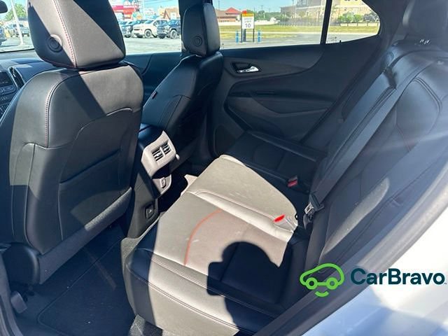 Used 2022 Chevrolet Equinox RS w/ RS Leather Package FWD image 9