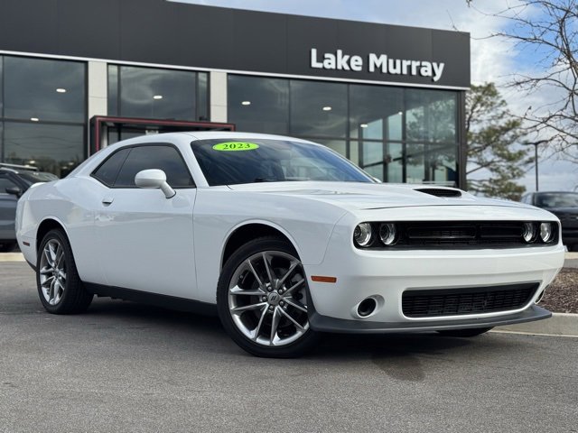 Used 2023 Dodge Challenger GT image 1