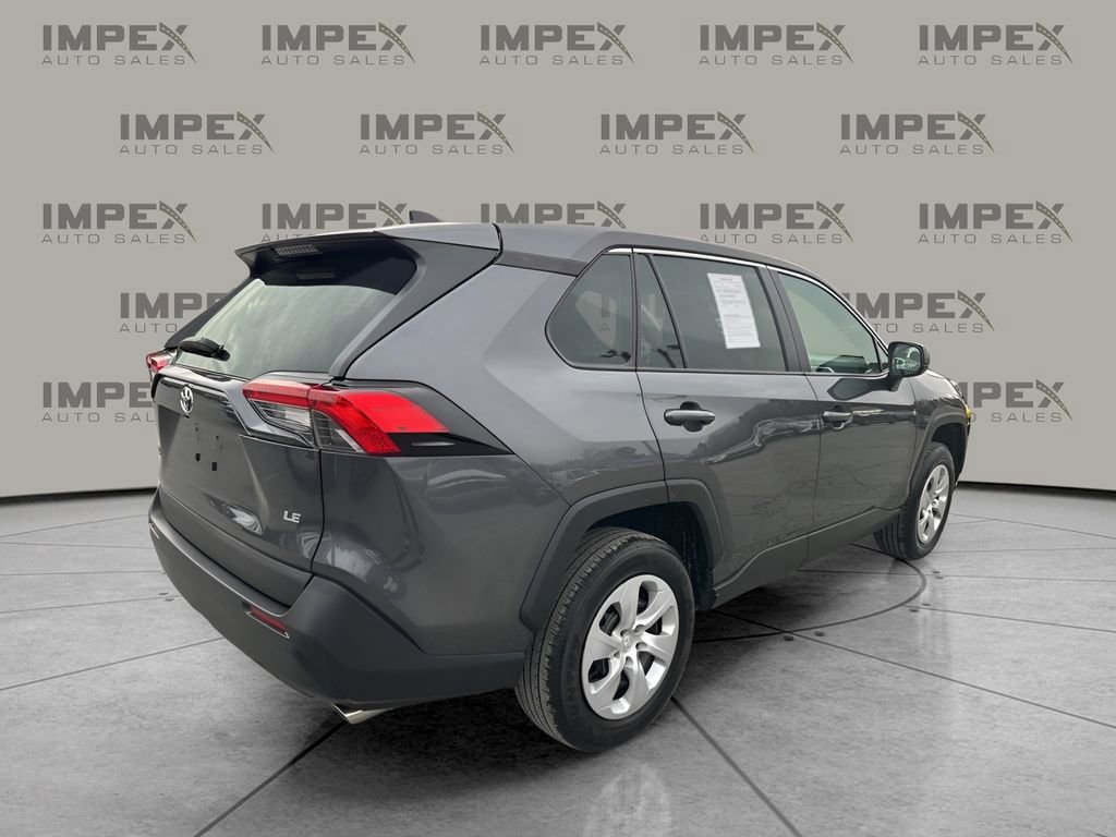Used 2025 Toyota RAV4 LE image 5