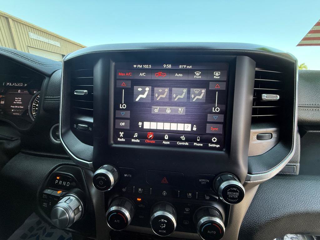 Used 2021 RAM 1500 Laramie AWD/4WD image 21