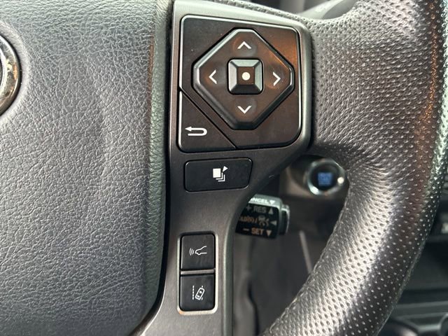 Used 2020 Toyota Tacoma TRD Sport image 30