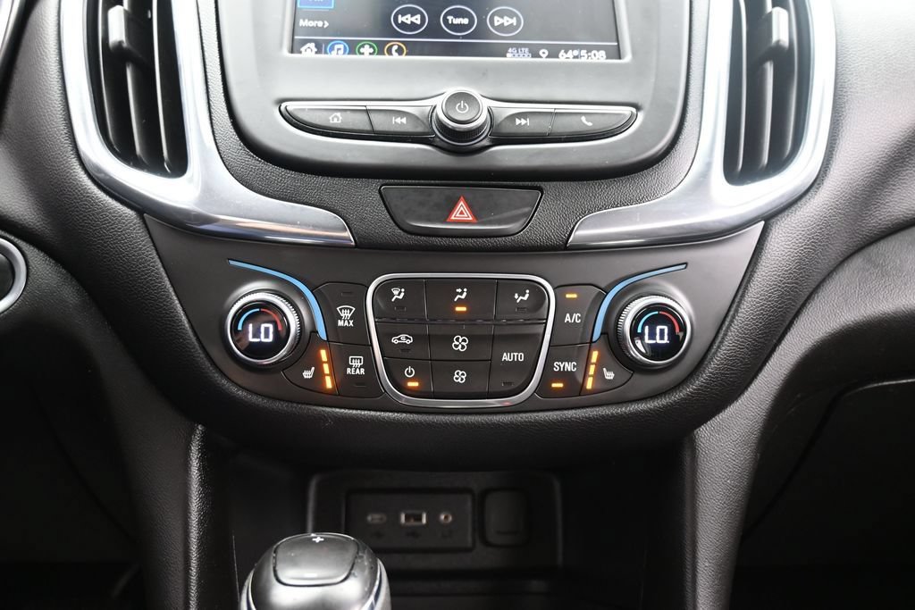 Used 2020 Chevrolet Equinox LT FWD image 46