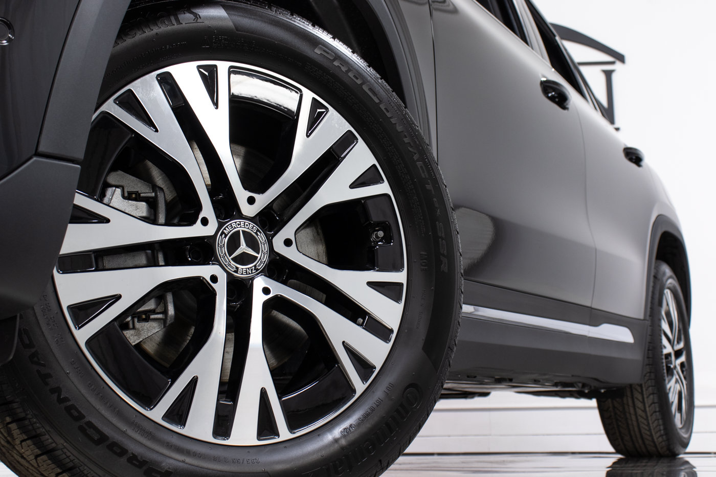 New 2025 Mercedes-Benz GLA 250 4MATIC image 28