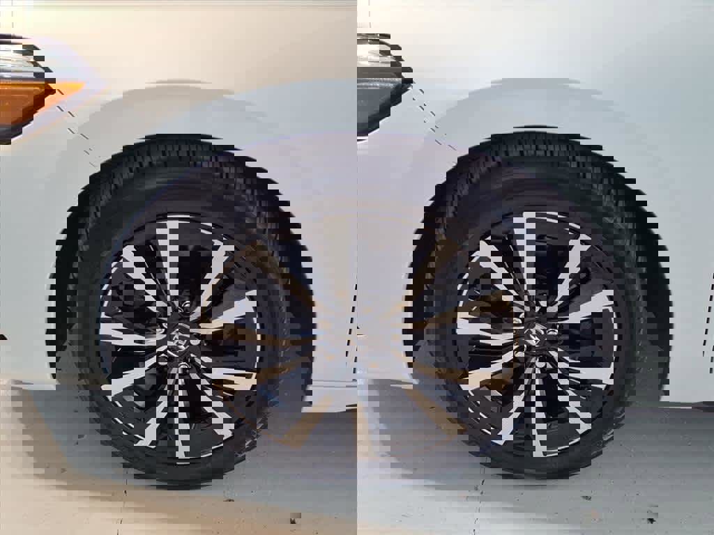 Used 2022 Honda Civic EX-L image 8