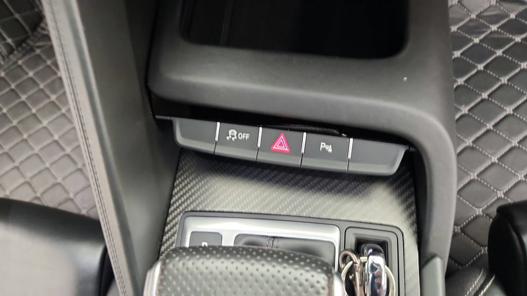 Used 2017 Audi R8 V10 plus AWD/4WD image 46