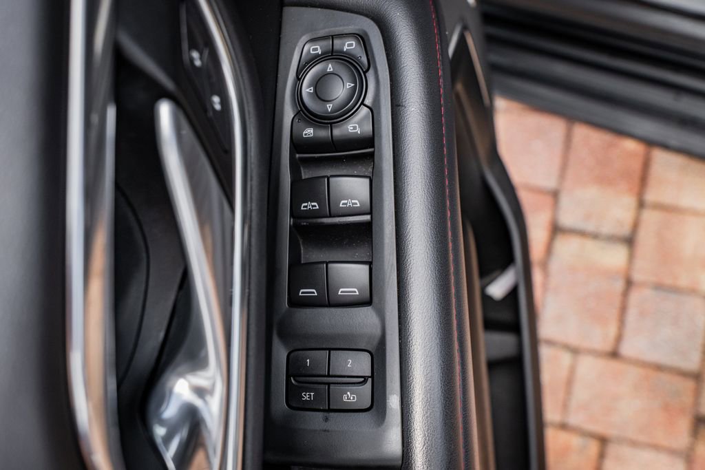 Used 2022 Chevrolet Tahoe RST w/ Sport Performance Package image 18