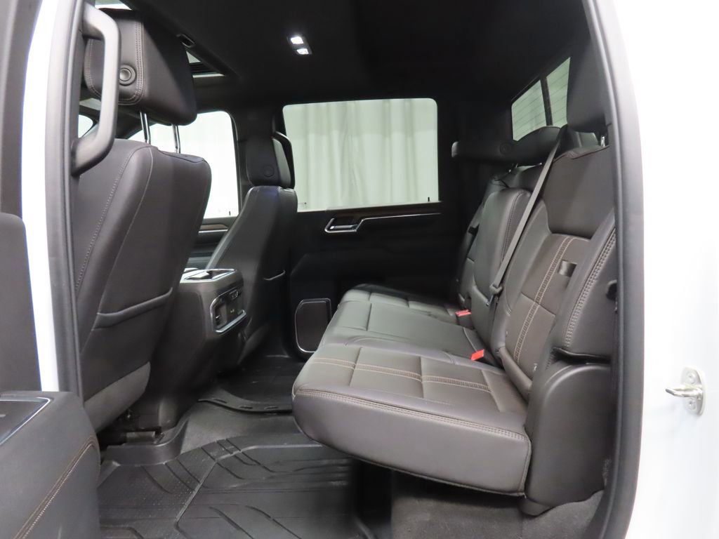 Used 2024 Chevrolet Silverado 2500 High Country w/ High Country Premium Package image 13