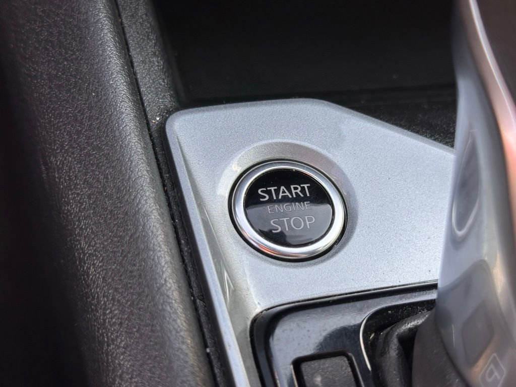 Used 2025 Nissan Altima 2.5 SV image 29