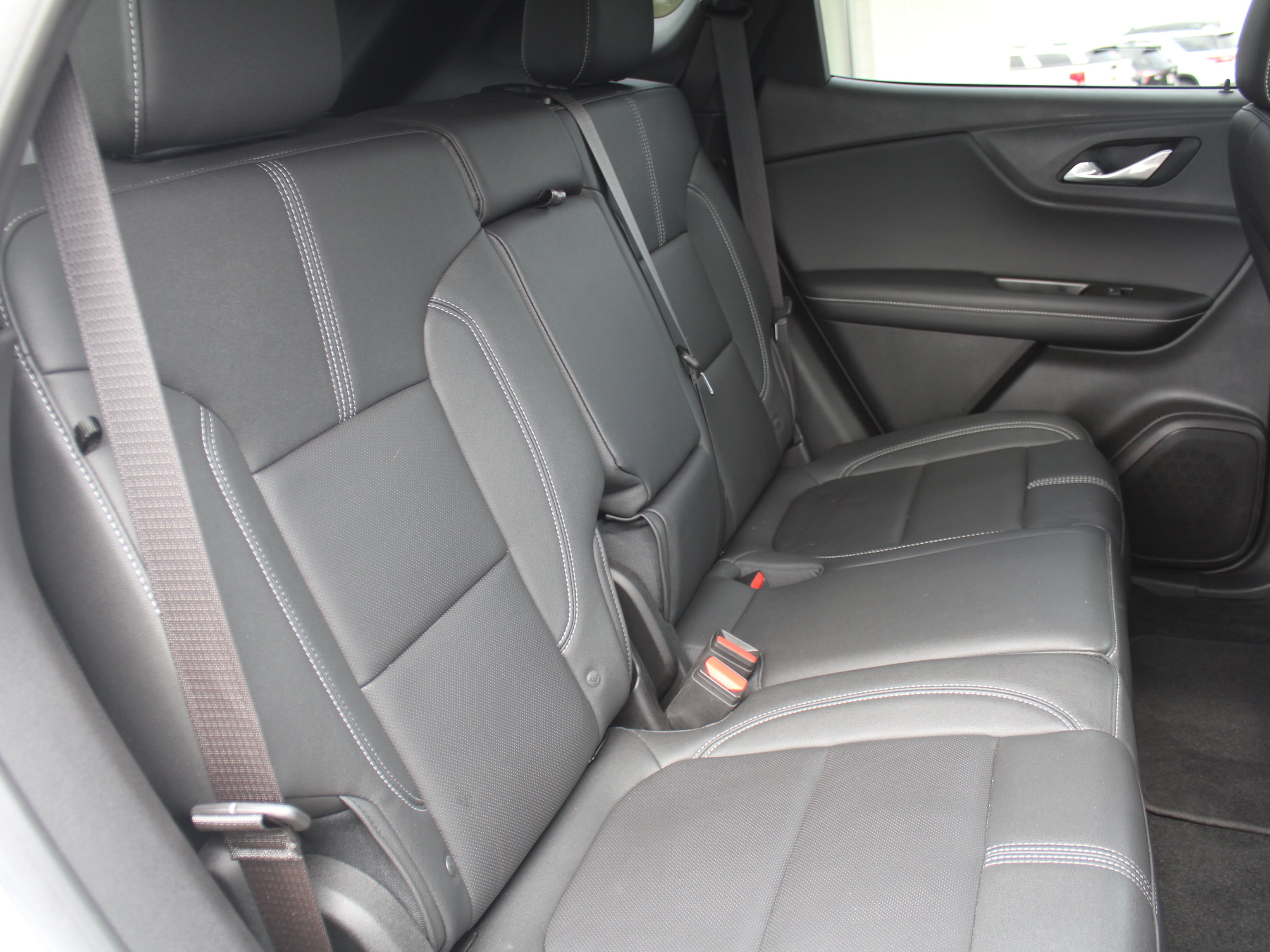 Certified 2024 Chevrolet Blazer LT w/ Midnight/Sport Edition AWD/4WD image 27