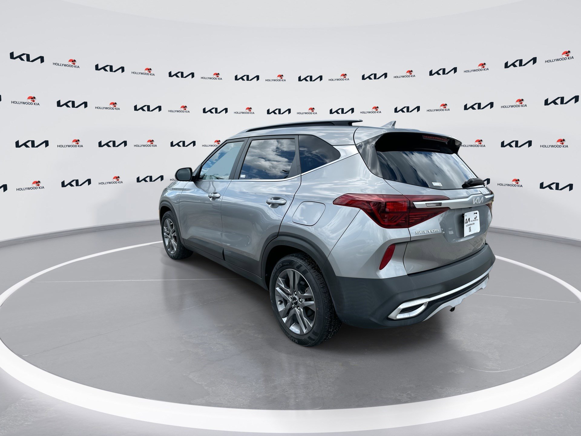 Certified 2023 Kia Seltos S image 6