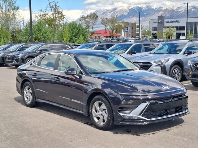 Used 2025 Hyundai Sonata SE FWD image 1