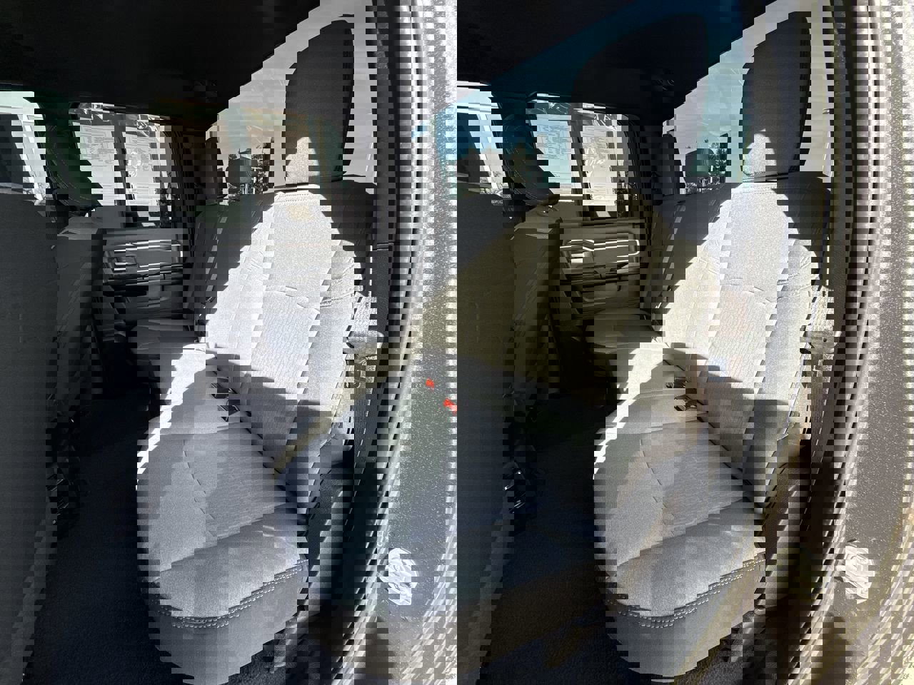 Used 2022 RAM 2500 Big Horn w/ Cold Weather Group image 22