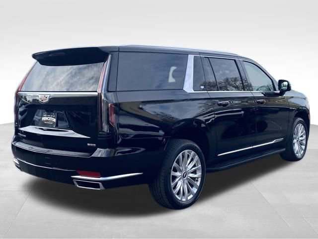 Used 2022 Cadillac Escalade ESV Luxury image 6