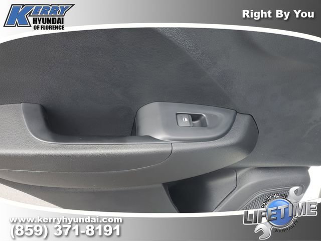 New 2026 Hyundai Venue SE image 15