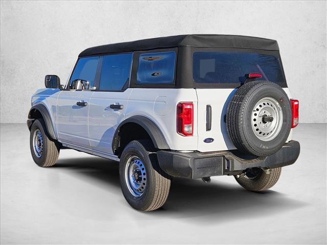 New 2025 Ford Bronco 4-Door image 9