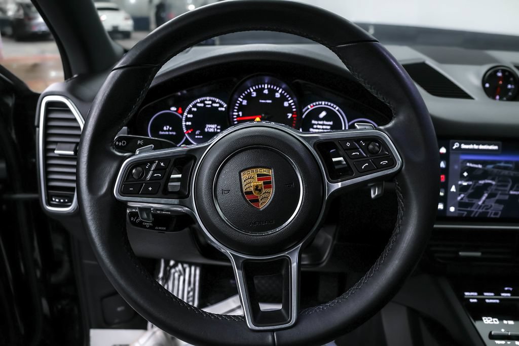 Used 2022 Porsche Cayenne Platinum Edition AWD/4WD image 22