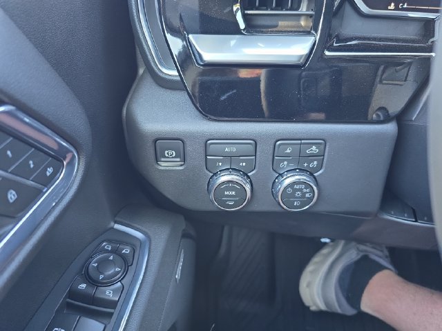 New 2026 GMC Sierra 1500 SLT w/ SLT Convenience Package AWD/4WD image 20