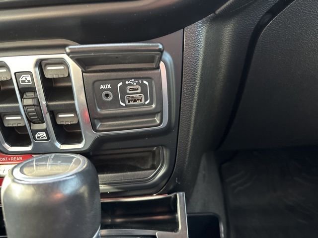 Used 2020 Jeep Gladiator Rubicon image 32