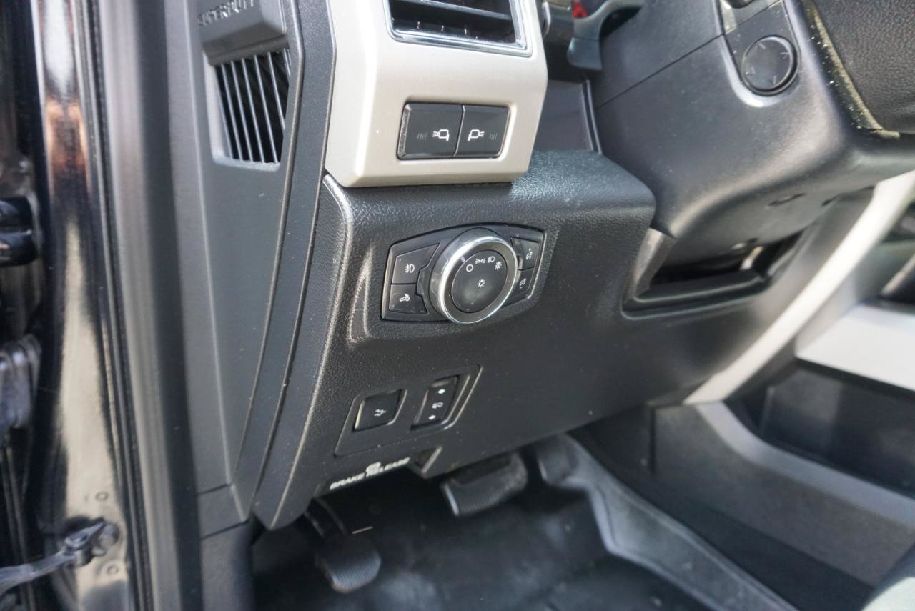 Used 2021 Ford F250 Lariat AWD/4WD image 12