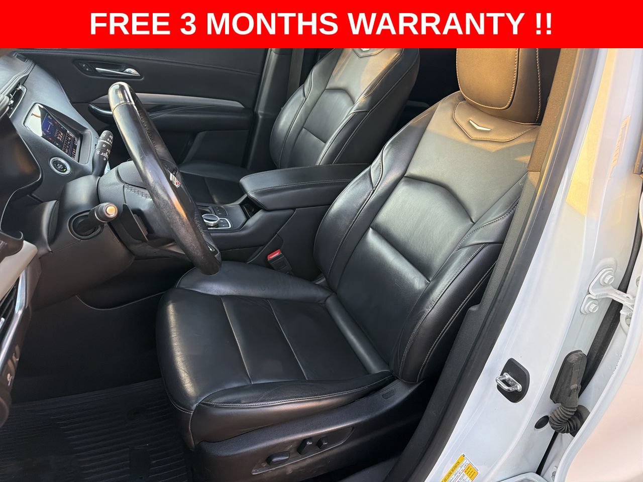 Used 2019 Cadillac XT4 Premium Luxury w/ Cold Weather Package FWD image 14