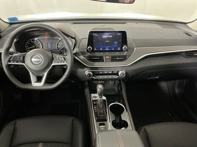 New 2025 Nissan Altima 2.5 SR image 12