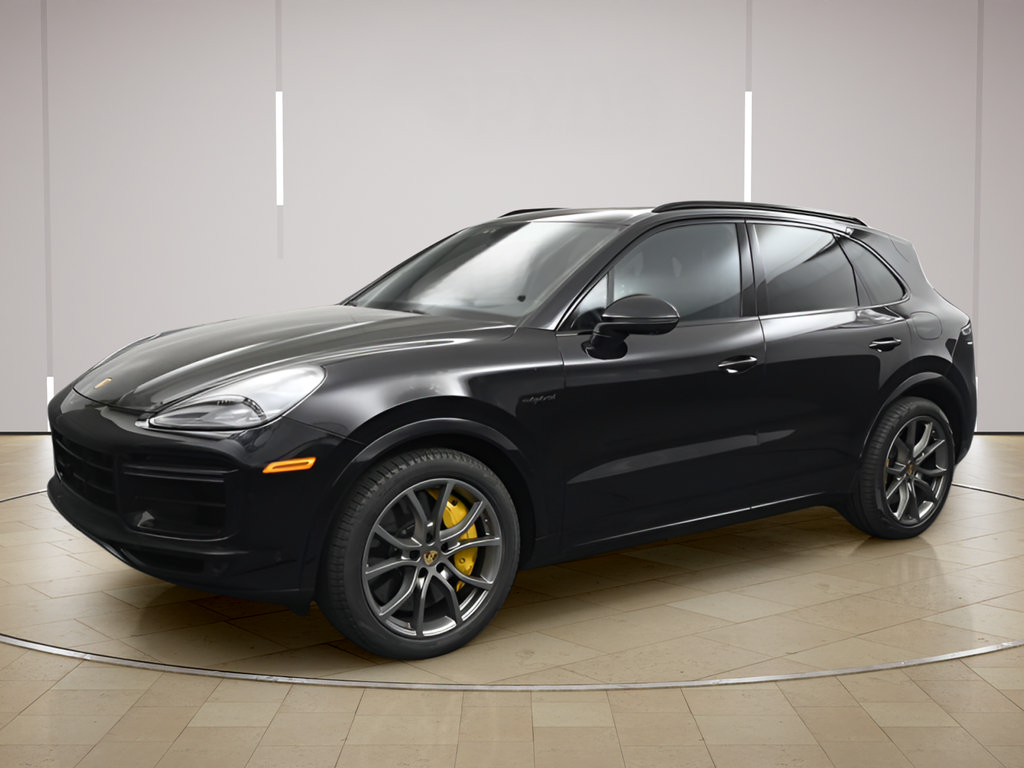Certified 2022 Porsche Cayenne Turbo S AWD/4WD image 1