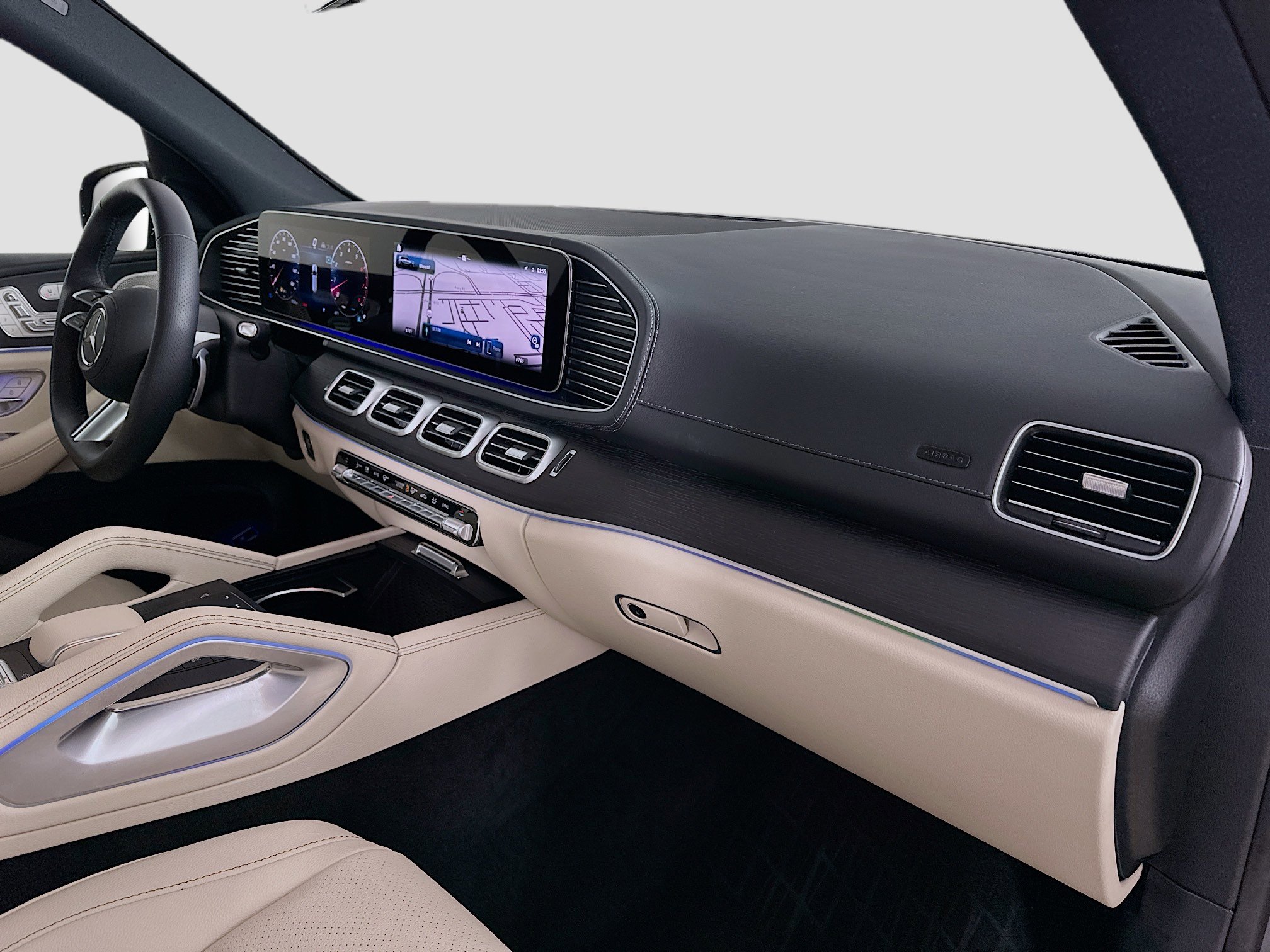 Certified 2025 Mercedes-Benz GLS 450 4MATIC image 37