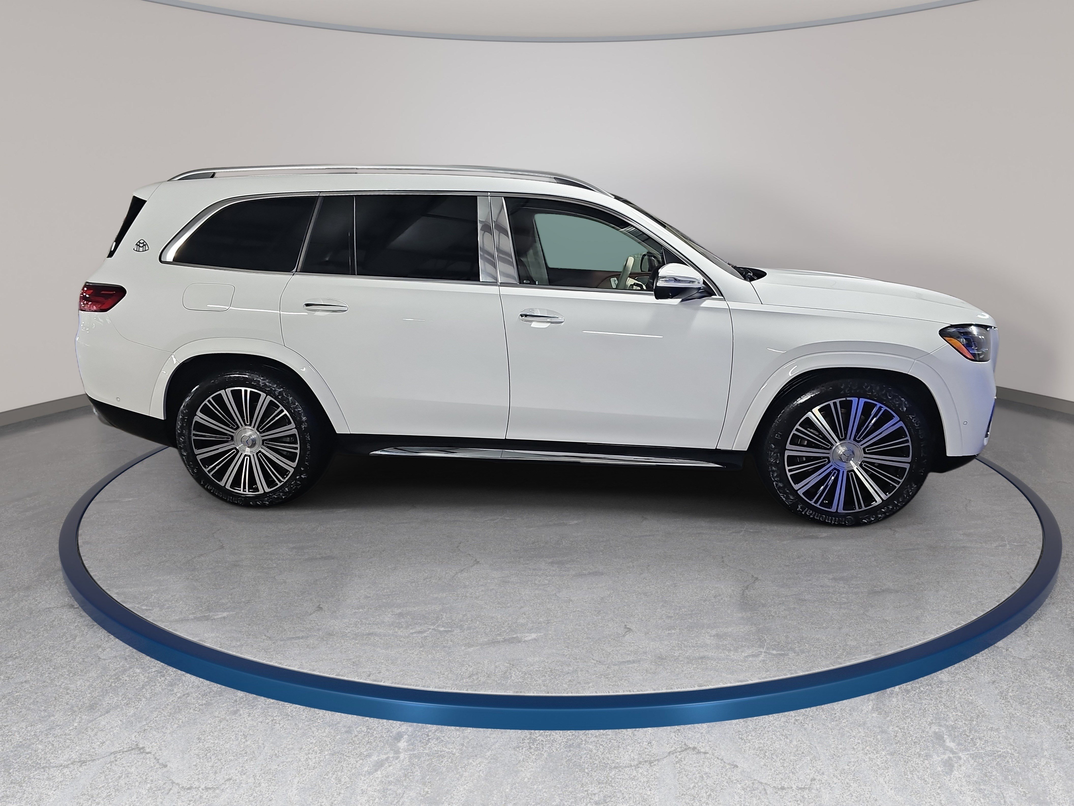 Certified 2024 Mercedes-Benz Maybach GLS 600 4MATIC image 5