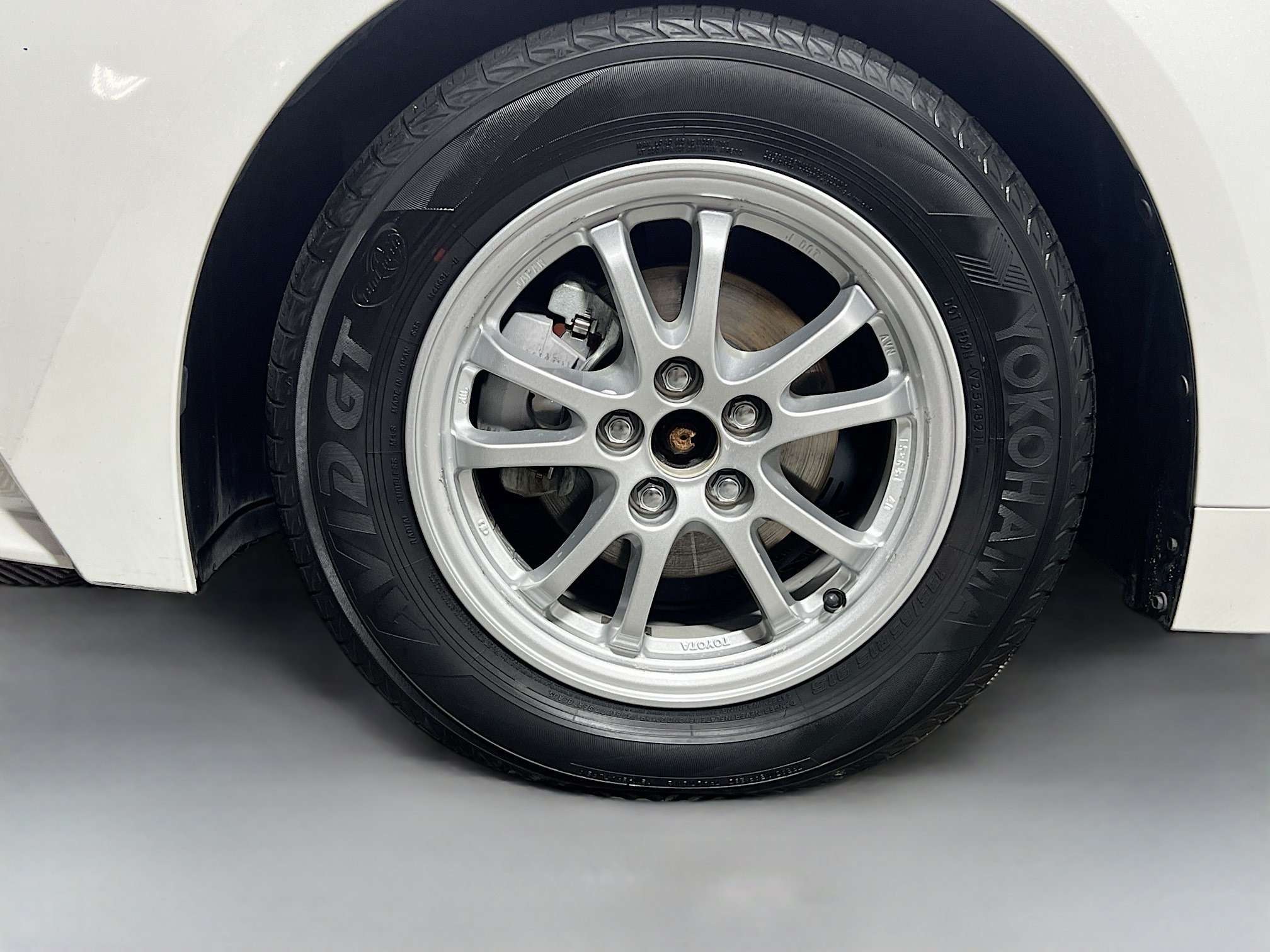 Used 2022 Toyota Corolla LE FWD image 14