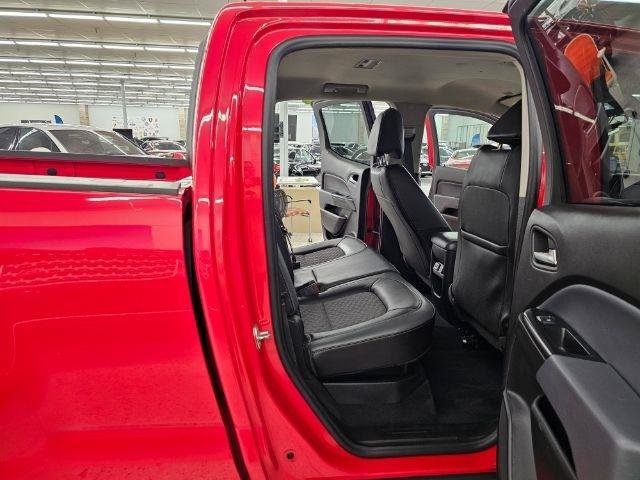 Used 2019 Chevrolet Colorado Z71 AWD/4WD image 13