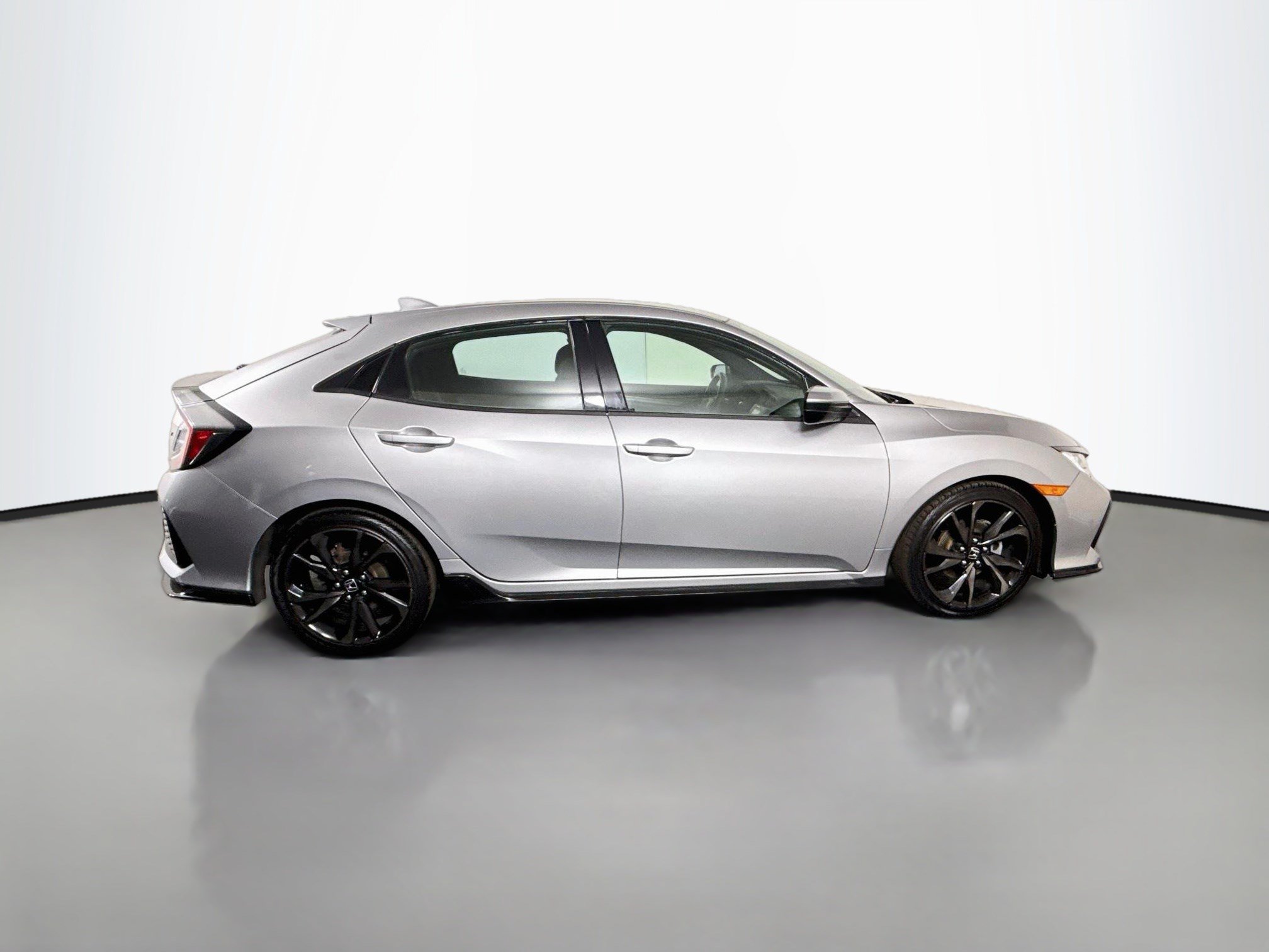 Used 2018 Honda Civic Sport image 11