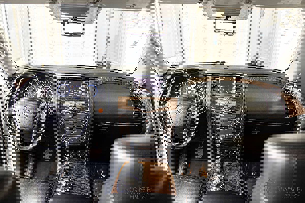 Used 2019 Nissan Armada Platinum image 41