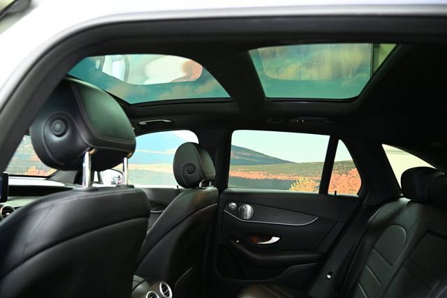 Used 2018 Mercedes-Benz GLC 300 4MATIC image 48