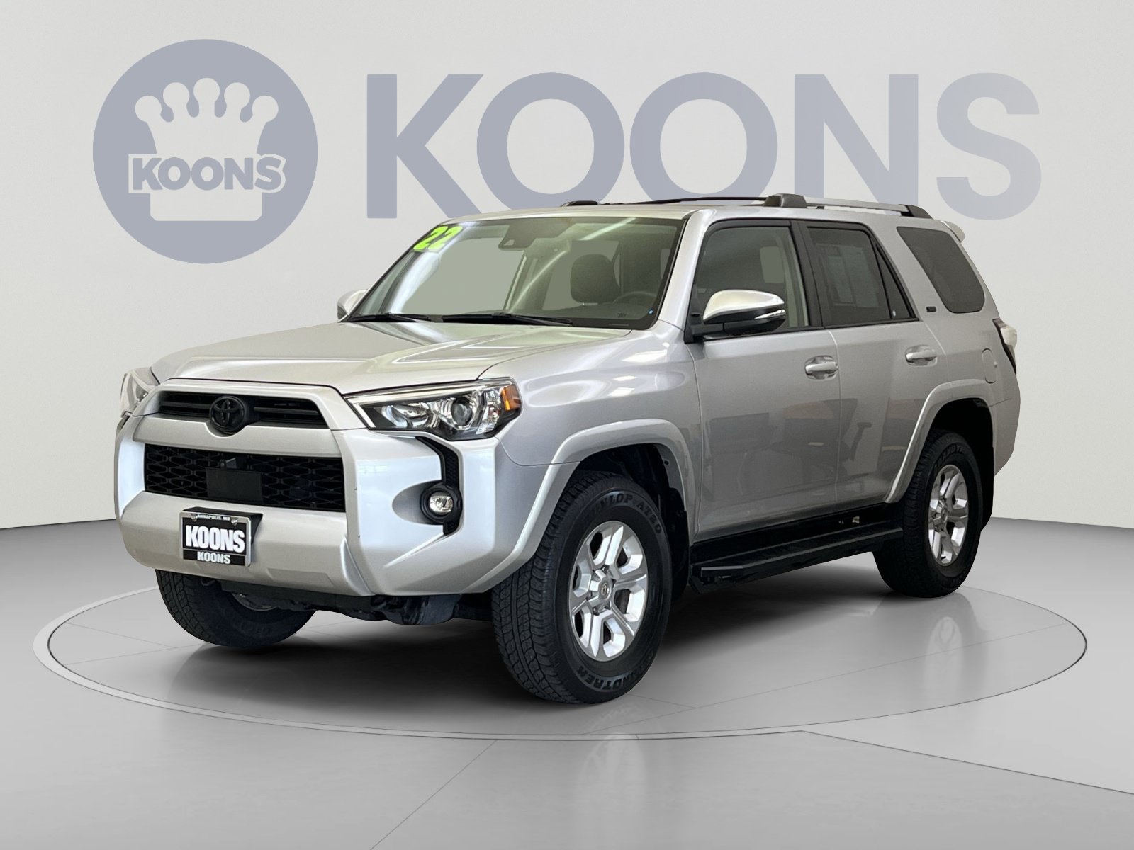 Used 2022 Toyota 4Runner SR5 Premium w/ Moonroof Package AWD/4WD image 4