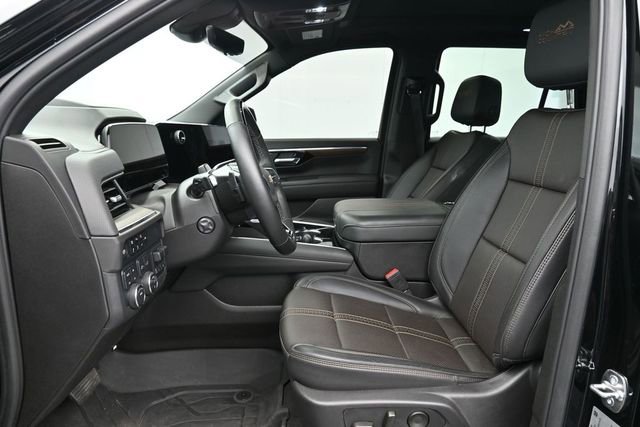 Used 2025 Chevrolet Tahoe High Country w/ Sun And Tow Package AWD/4WD image 26