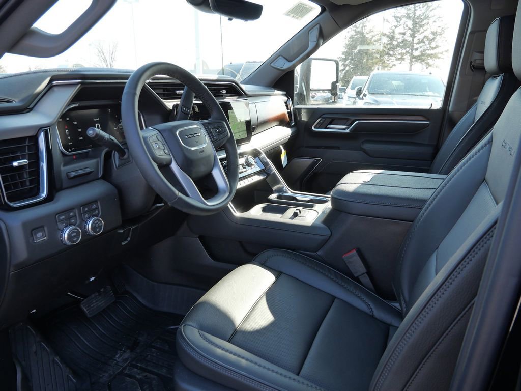 New 2026 GMC Sierra 3500 Denali w/ Denali Reserve Package image 34