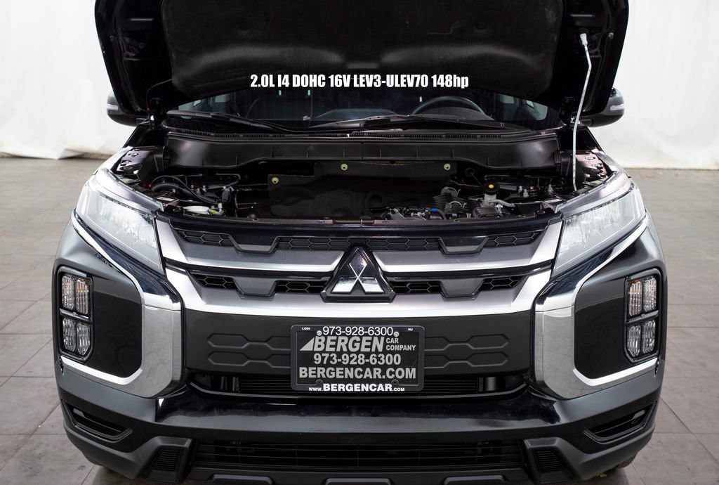 Used 2024 Mitsubishi Outlander Sport SE image 2