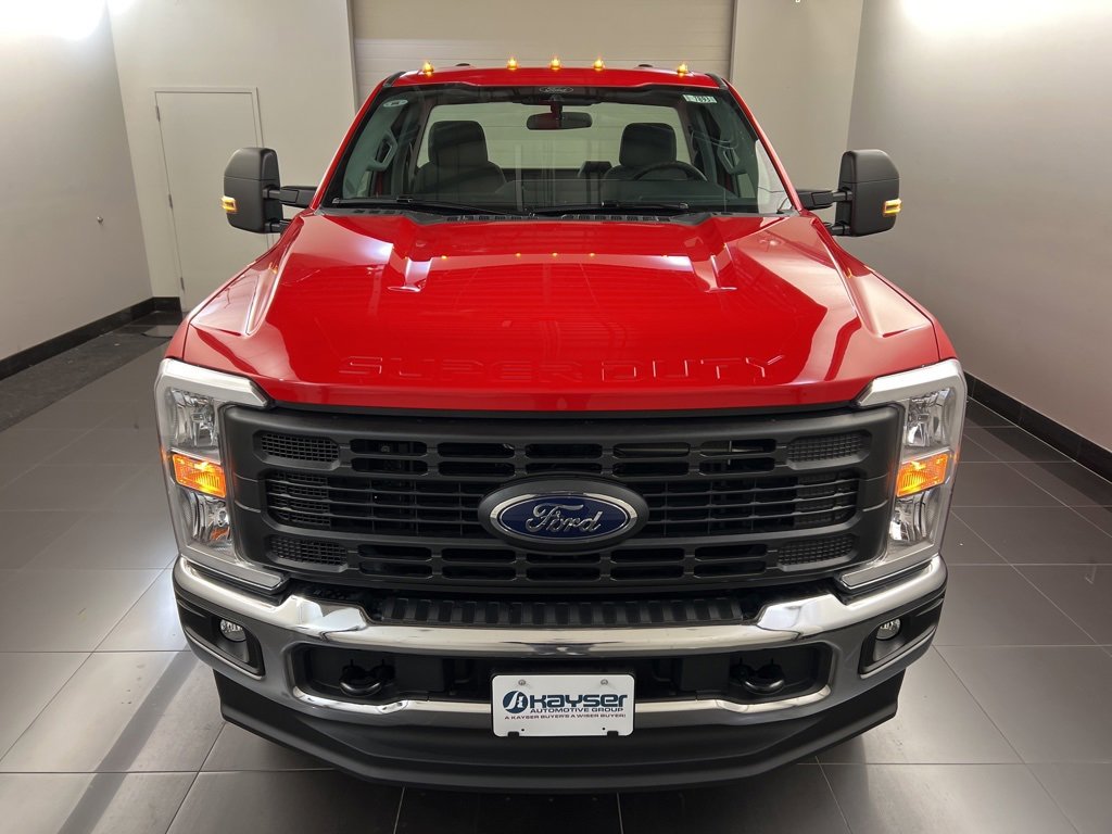 New 2026 Ford F250 XL w/ XL Chrome Package image 2
