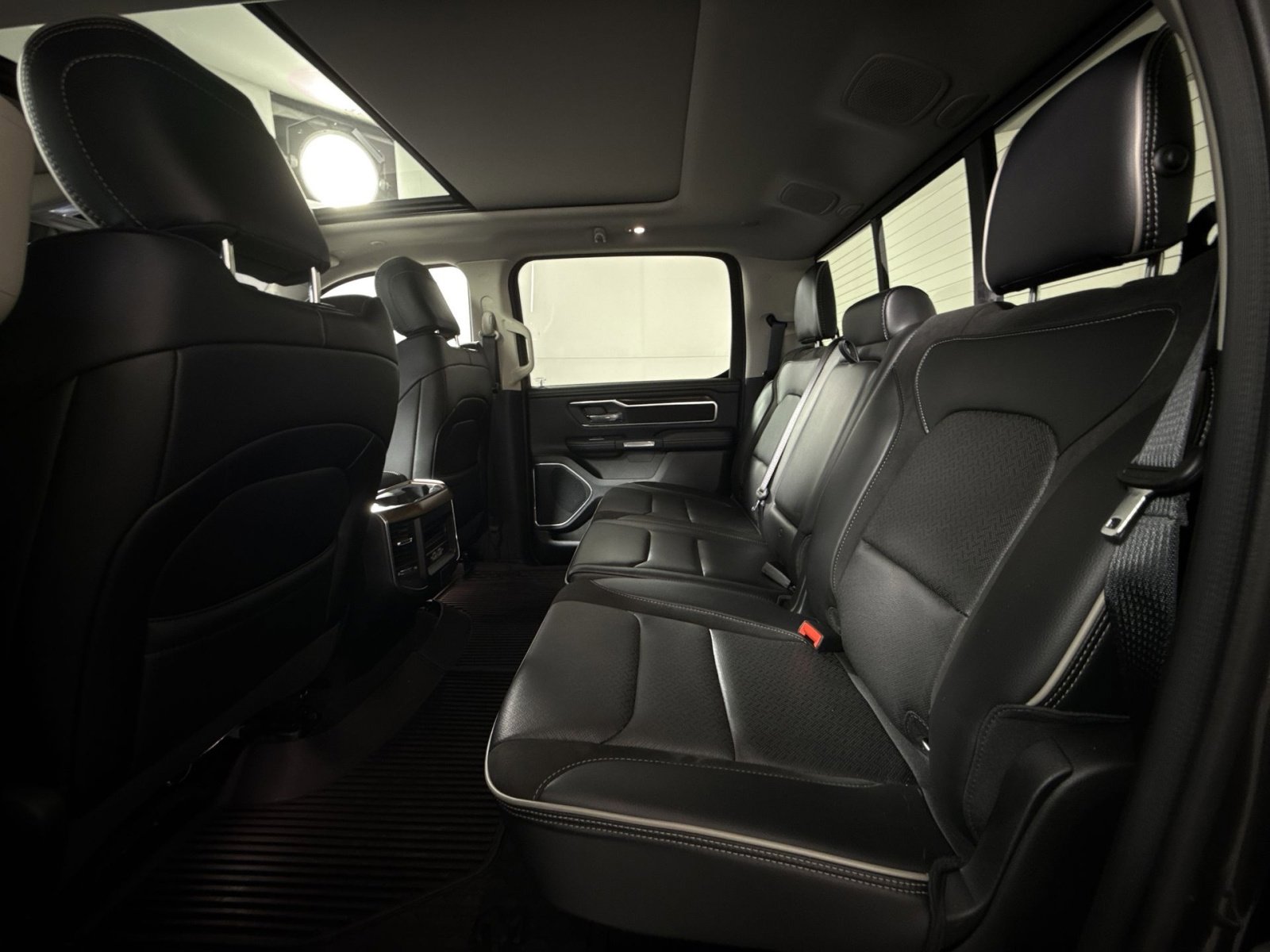 Used 2022 RAM 1500 Laramie image 25