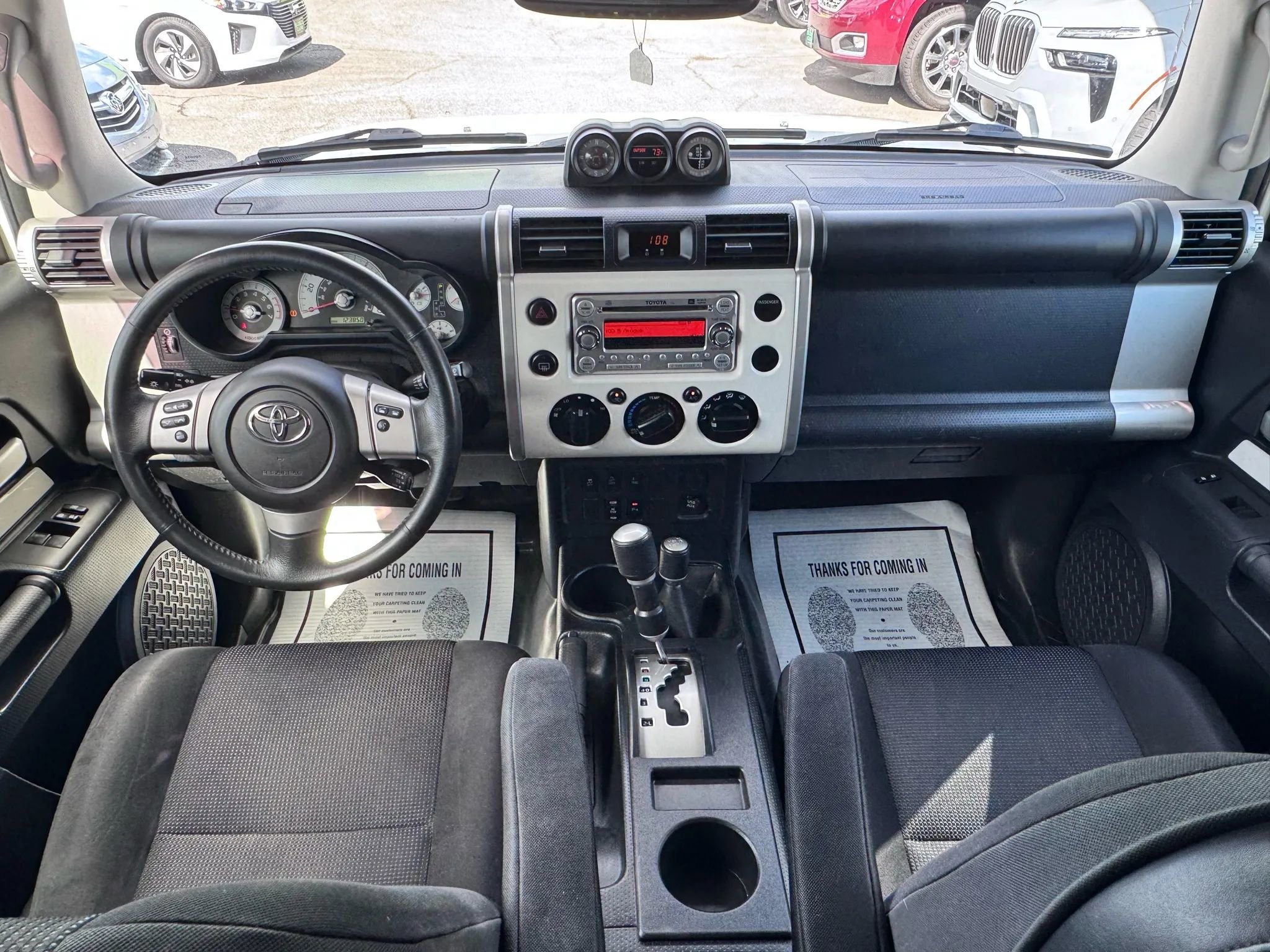 Used 2013 Toyota FJ Cruiser 4WD image 18