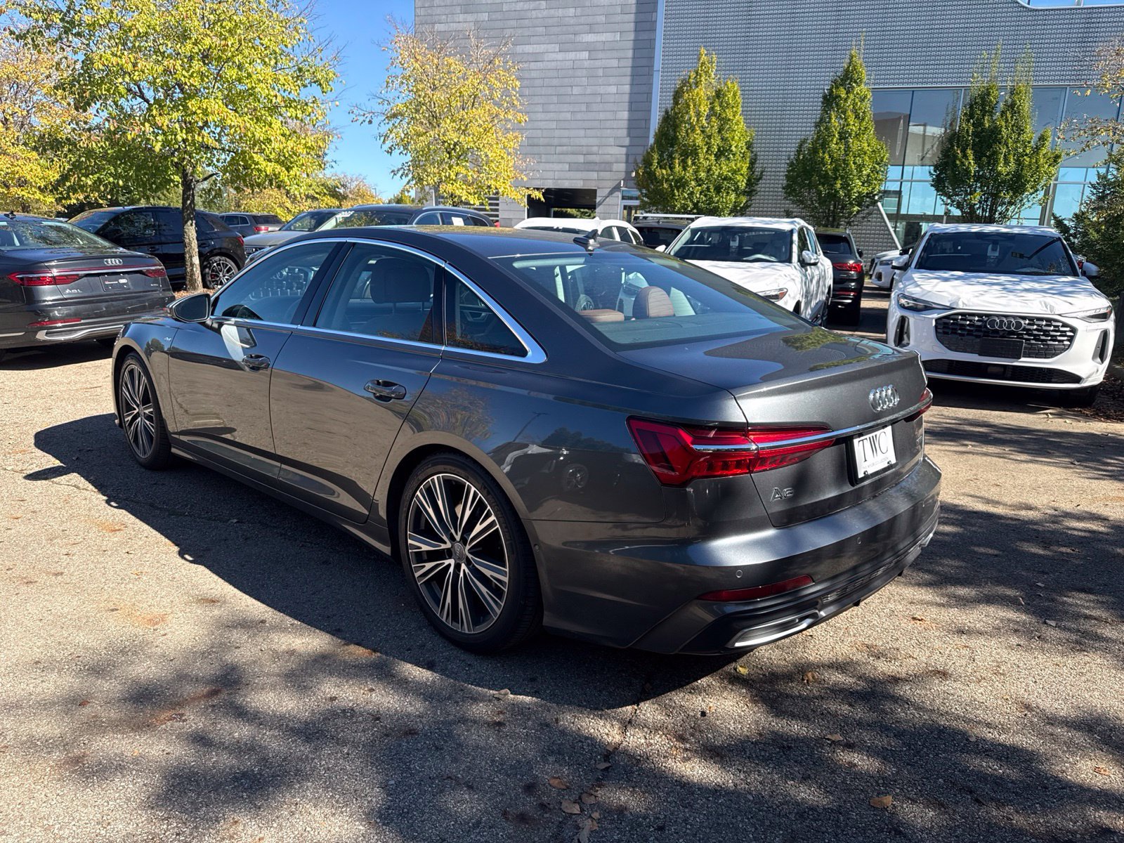 Used 2020 Audi A6 3.0T Premium Plus w/ Premium Plus Package AWD/4WD image 3