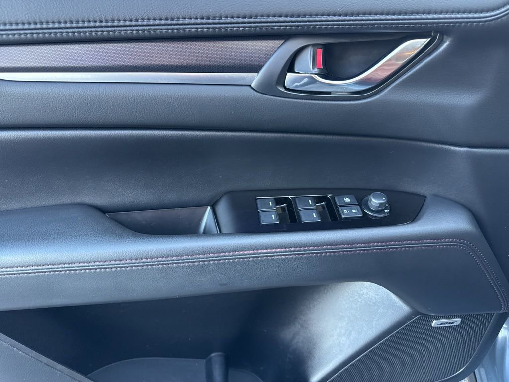 Used 2021 MAZDA CX-5 Carbon Edition image 18