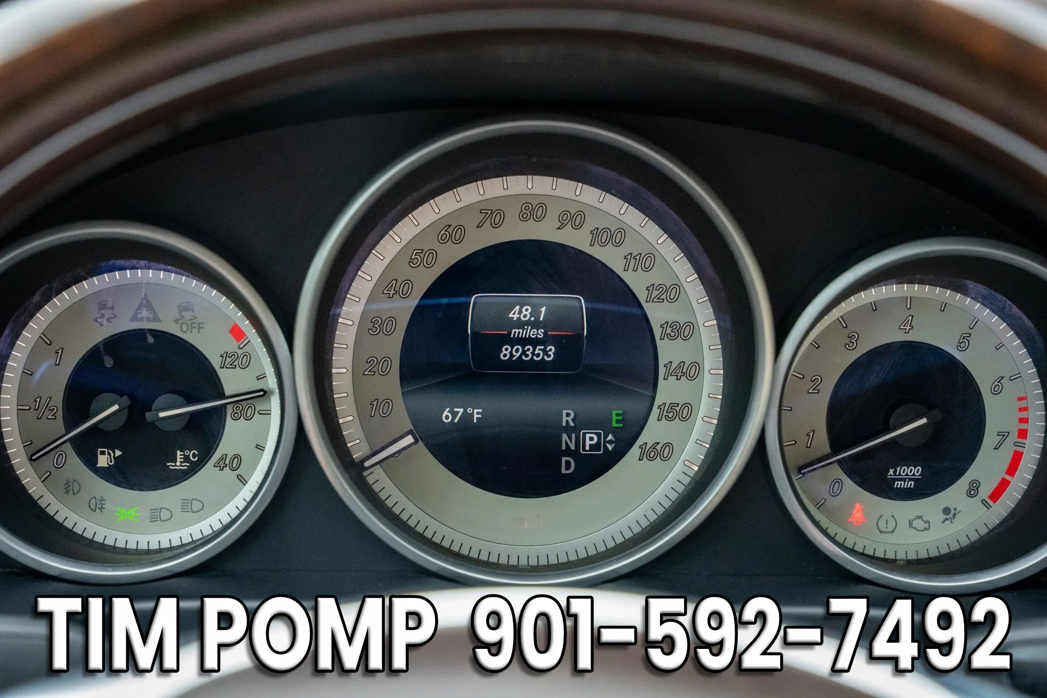 Used 2016 Mercedes-Benz E 400 Sedan w/ Lighting Package image 19