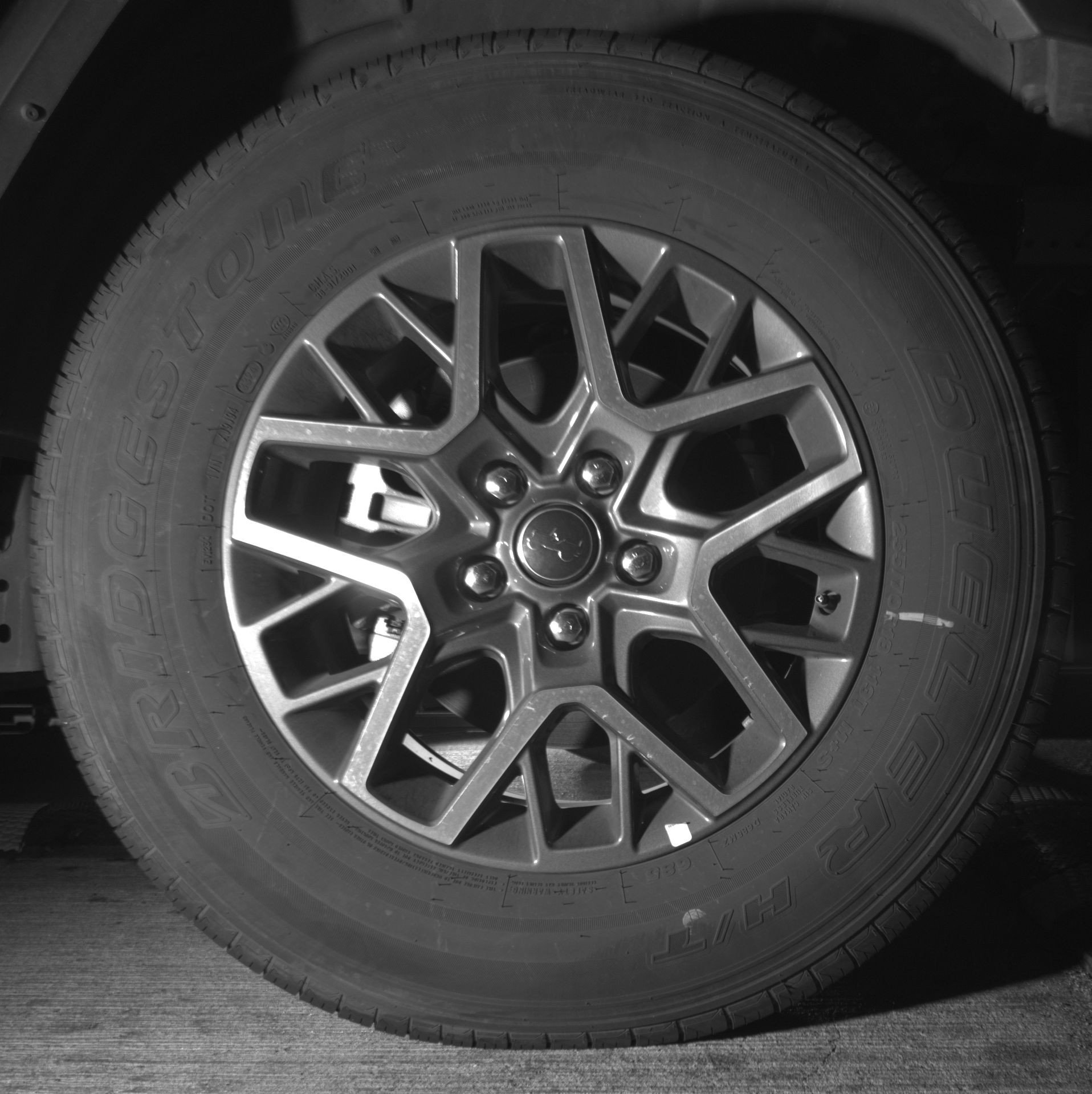 Used 2025 Jeep Wrangler Sahara image 13