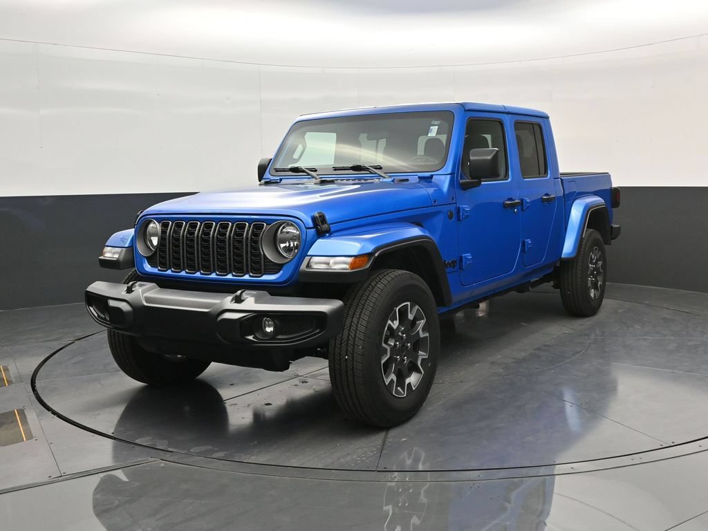 Used 2025 Jeep Gladiator Sport AWD/4WD image 4