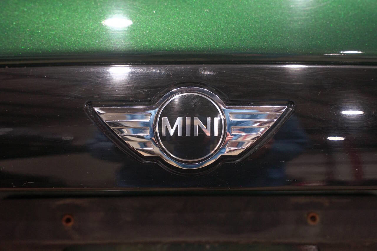 Used 2015 MINI Cooper S image 24