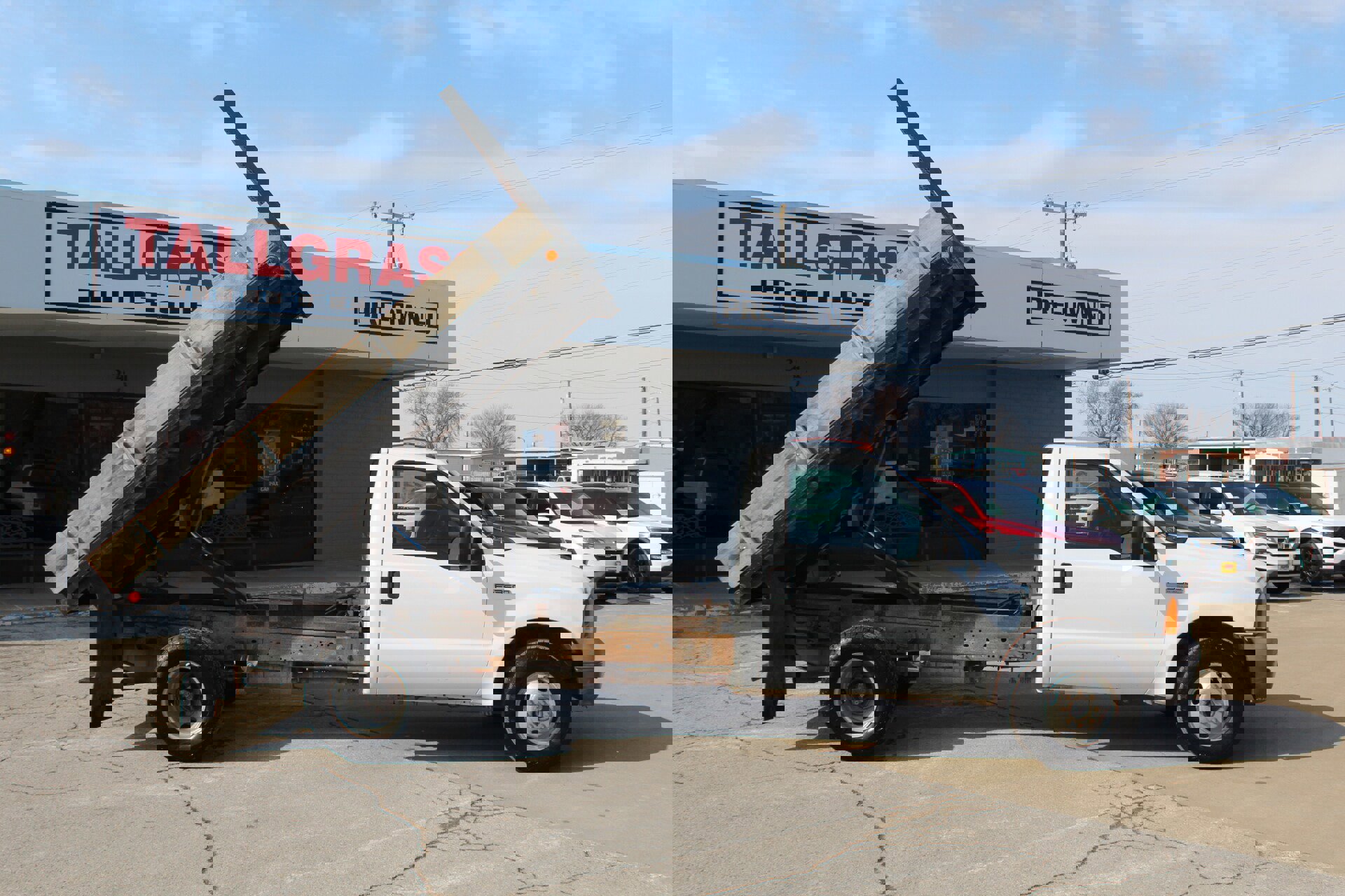 Used 2005 Ford F350 XL image 16