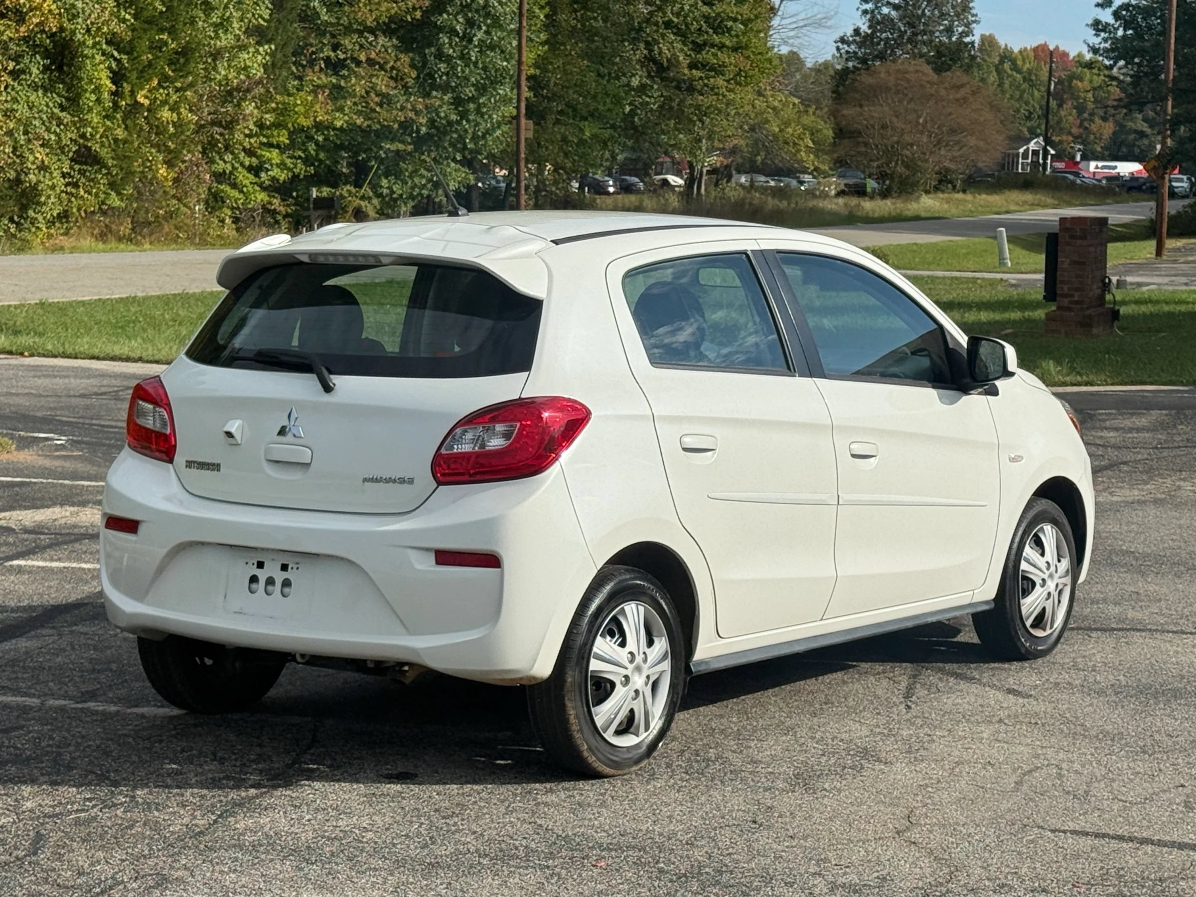Used 2019 Mitsubishi Mirage ES FWD image 4